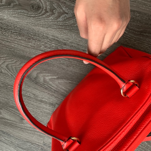 SOLD! Michael Kors Handbag - Picture 9 of 14